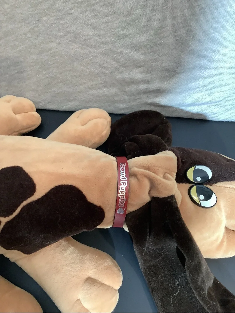 Vintage 1985 Collectors Pound Puppy plush in Brown and Dark Brown